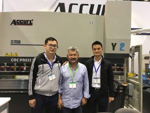 Accurl компаниясы 2016 жылы Чикагодағы машина құралы мен өнеркәсіптік автоматика көрмесіне қатысты