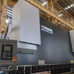 CNC NC автоматты электр гидравликалық горизонтальды шина шлагбаумы металл кесу және иілу тежегіш машина сату бағасы